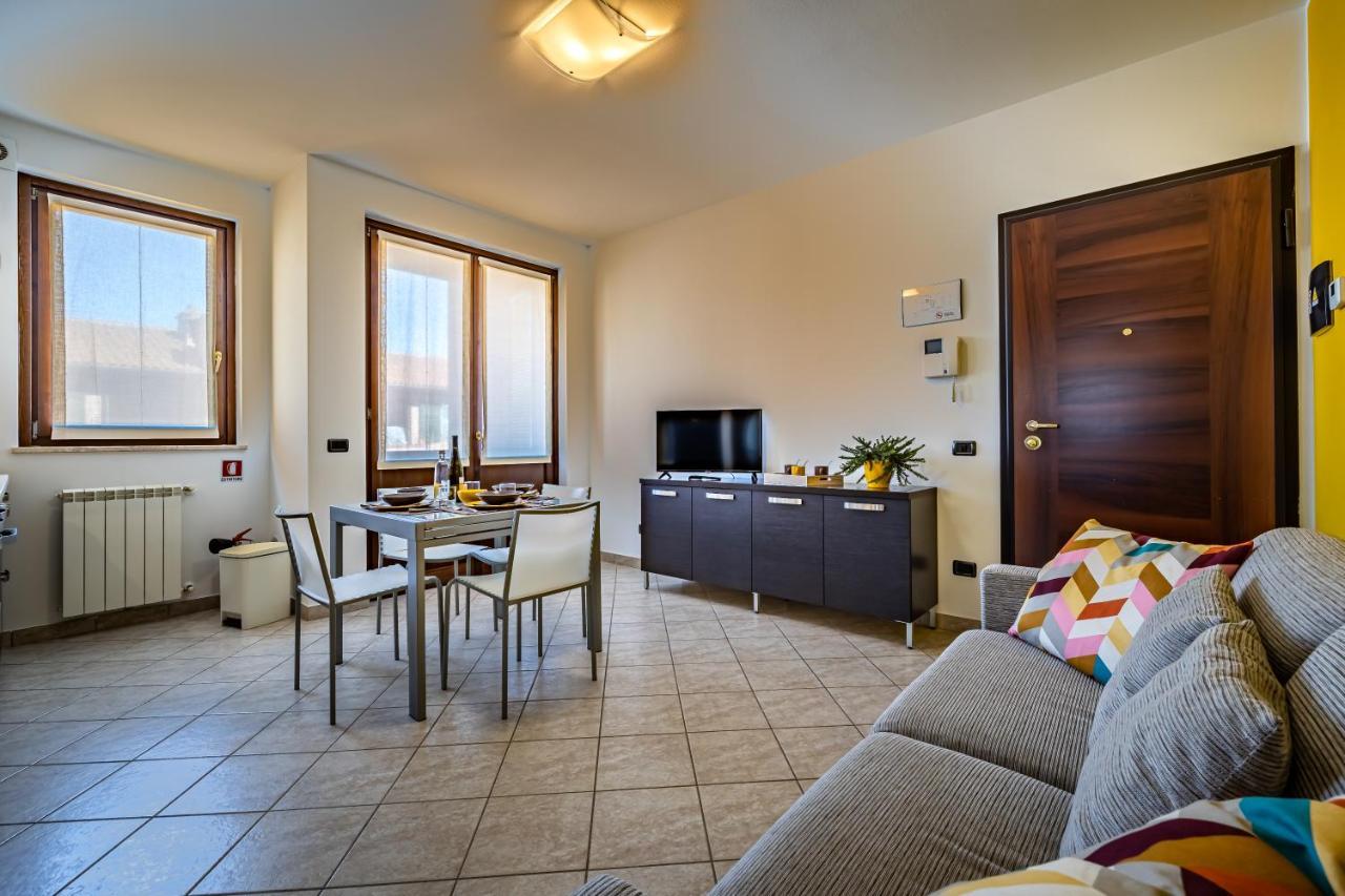 Residence Arianna Rosia Bagian luar foto