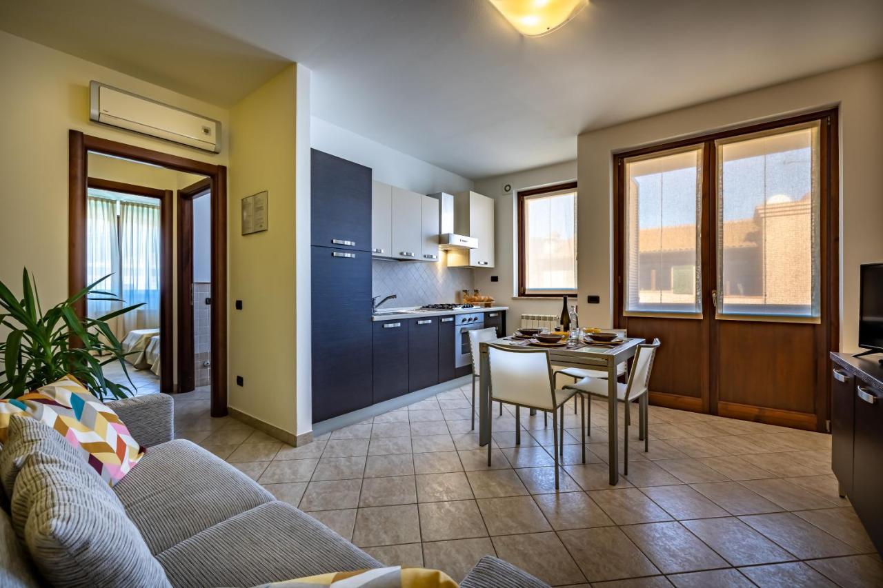 Residence Arianna Rosia Bagian luar foto