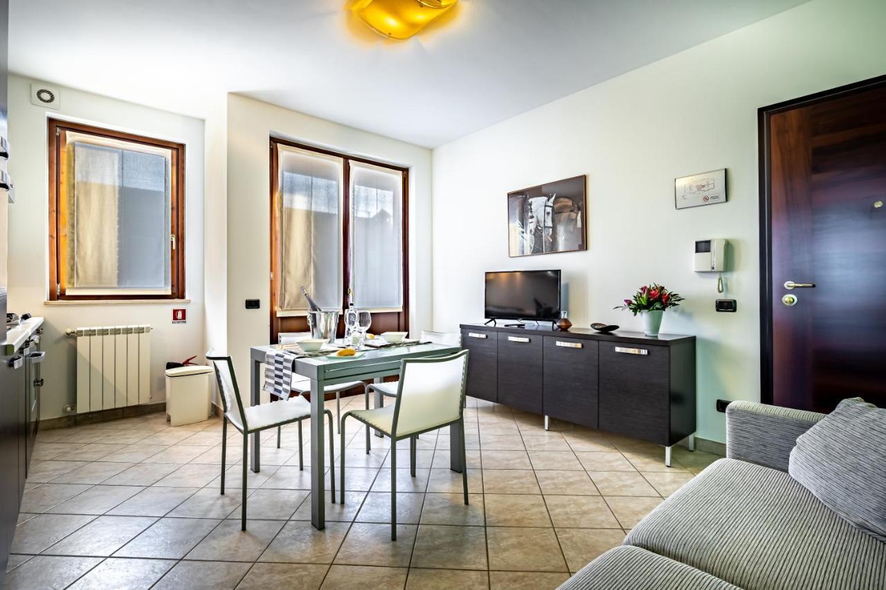 Residence Arianna Rosia Bagian luar foto