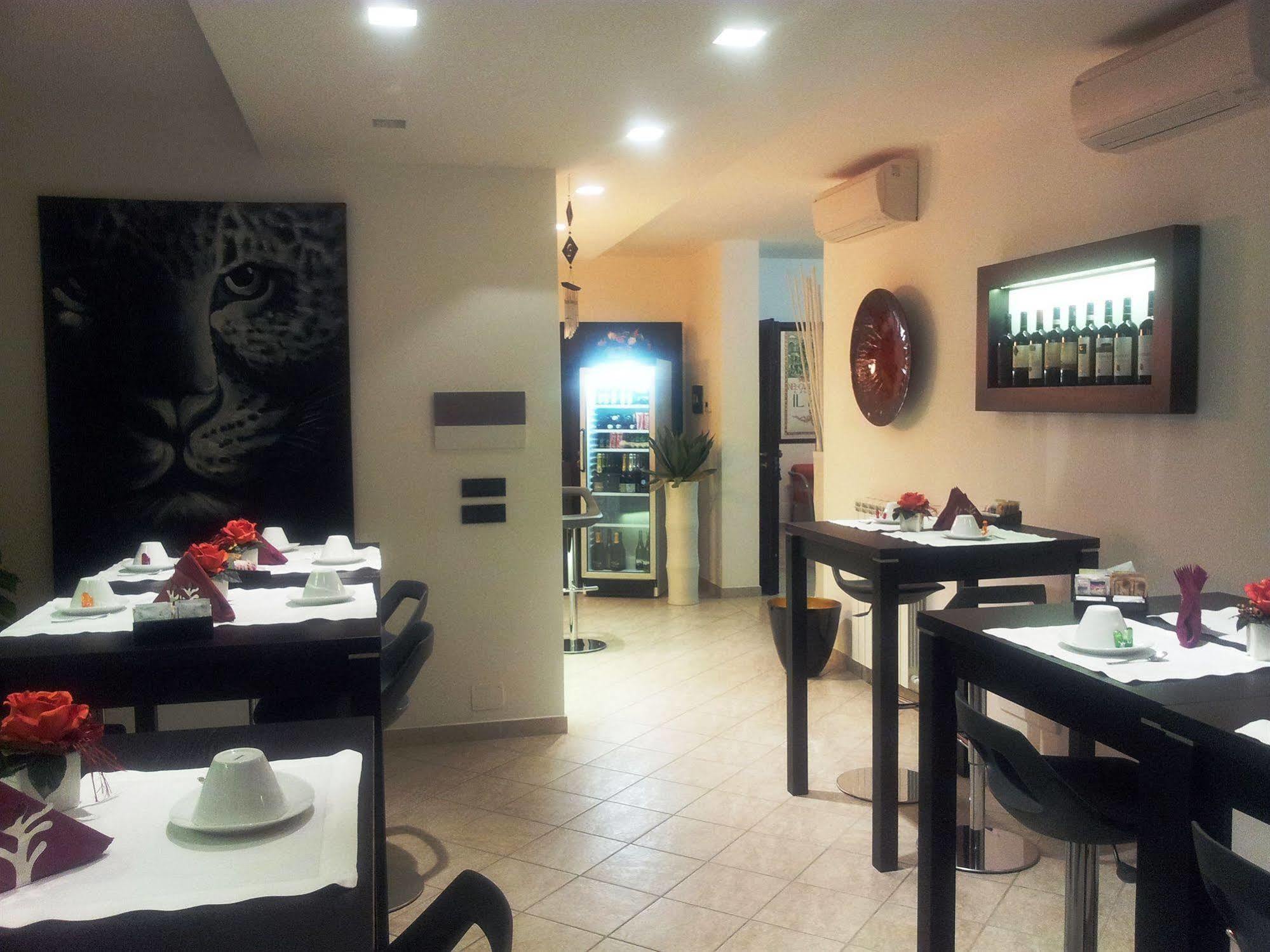 Residence Arianna Rosia Bagian luar foto